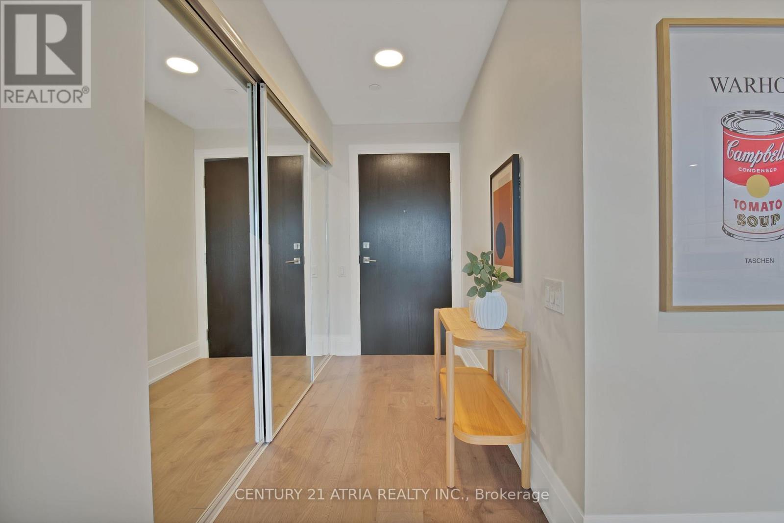613 - 20 Brin Drive, Toronto, Ontario  M8X 0B2 - Photo 3 - W12475376