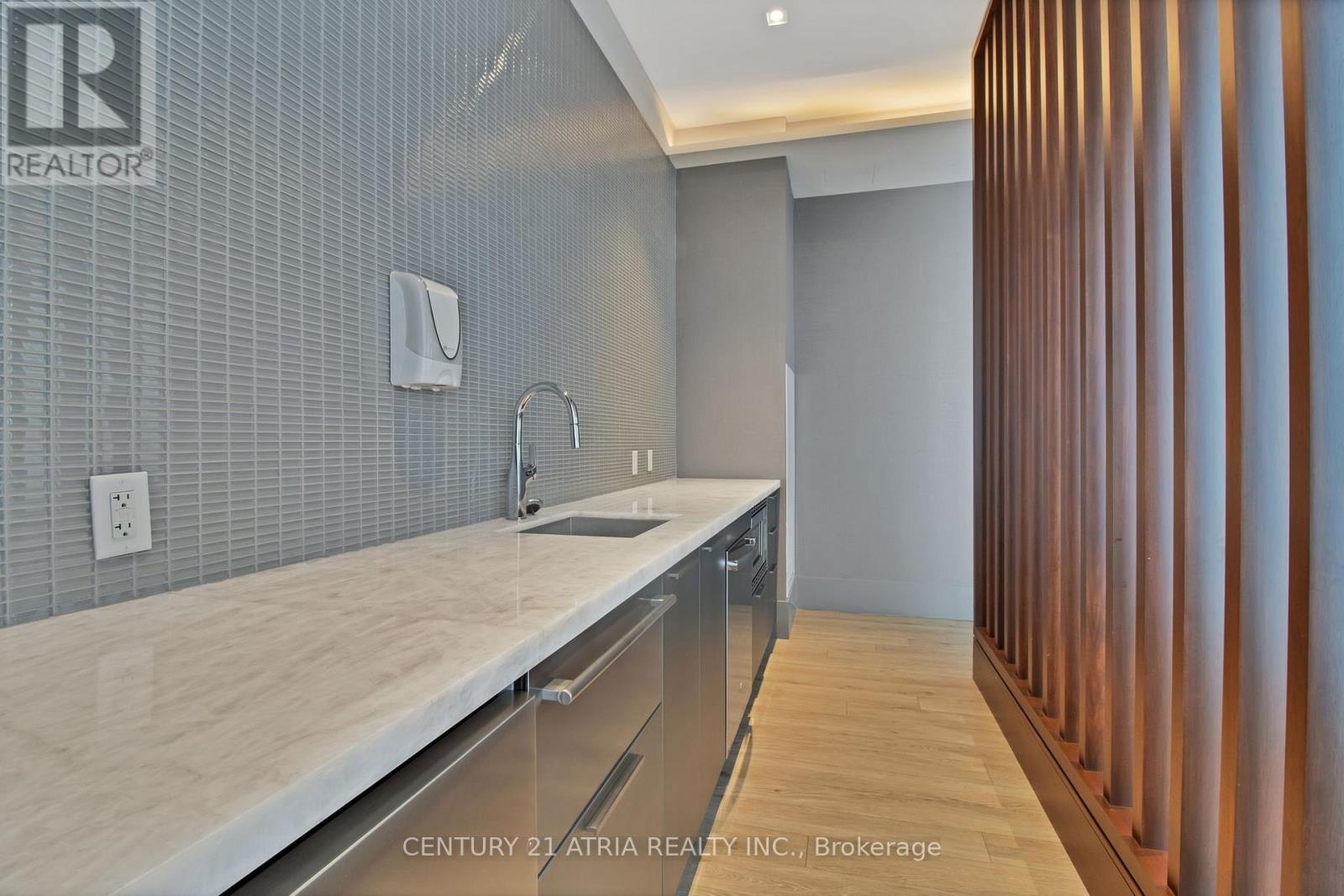 613 - 20 Brin Drive, Toronto, Ontario  M8X 0B2 - Photo 42 - W12475376