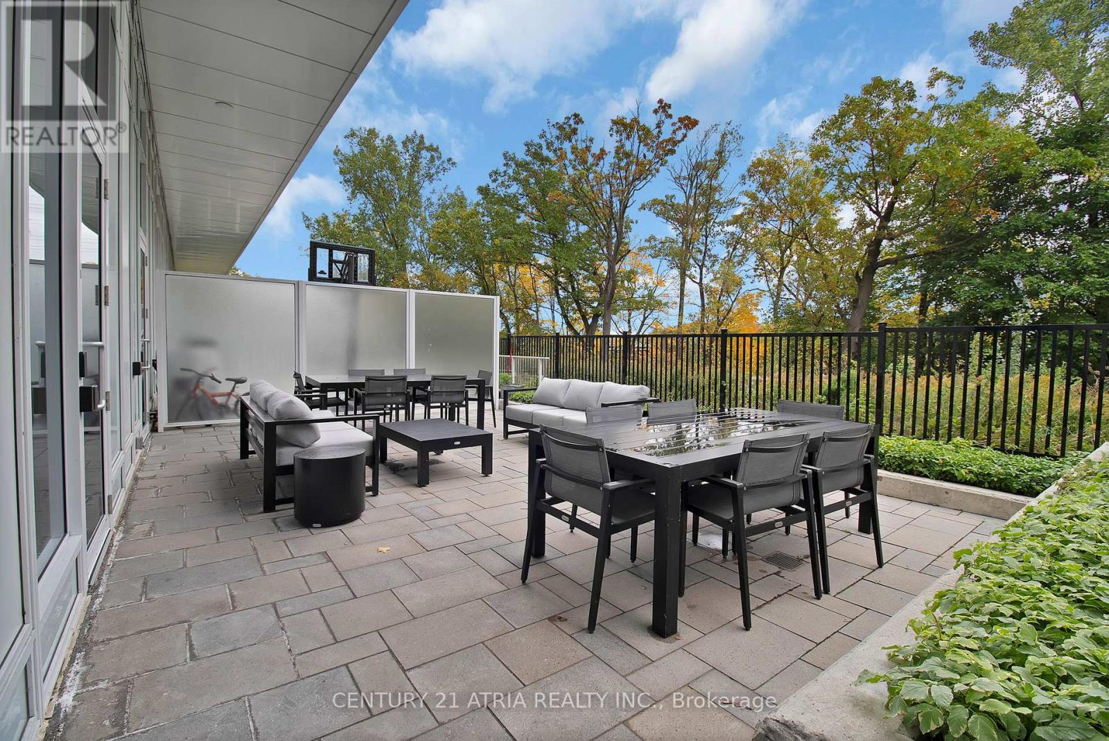 613 - 20 Brin Drive, Toronto, Ontario  M8X 0B2 - Photo 46 - W12475376