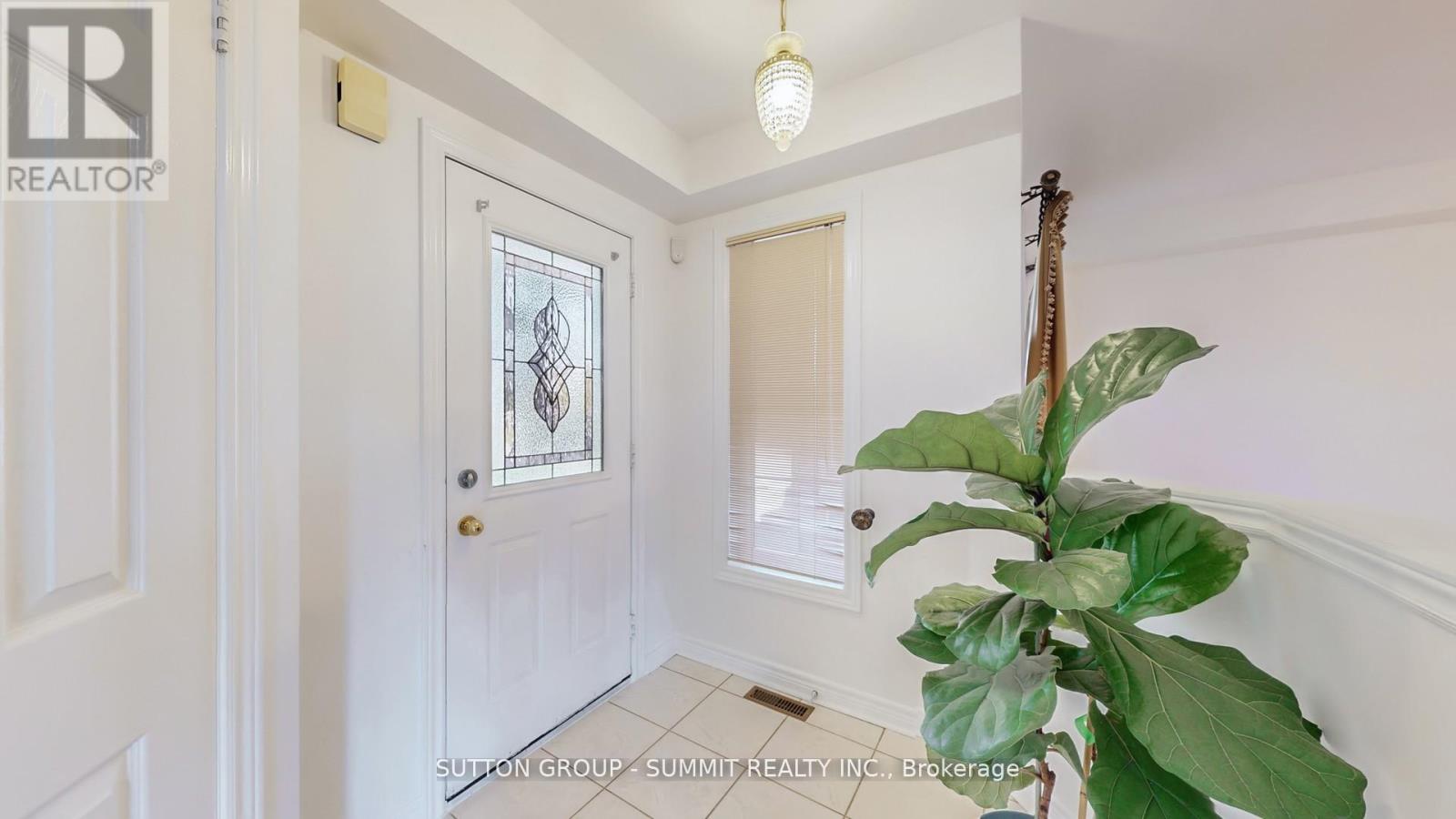 3391 Grand Park Drive, Mississauga (Fairview), Ontario  L5B 4E2 - Photo 20 - W12475378