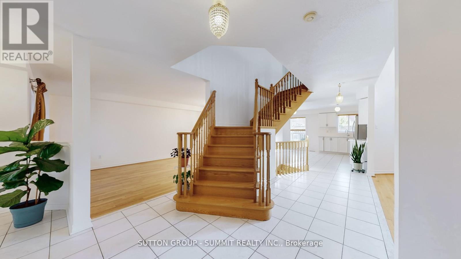3391 Grand Park Drive, Mississauga (Fairview), Ontario  L5B 4E2 - Photo 21 - W12475378
