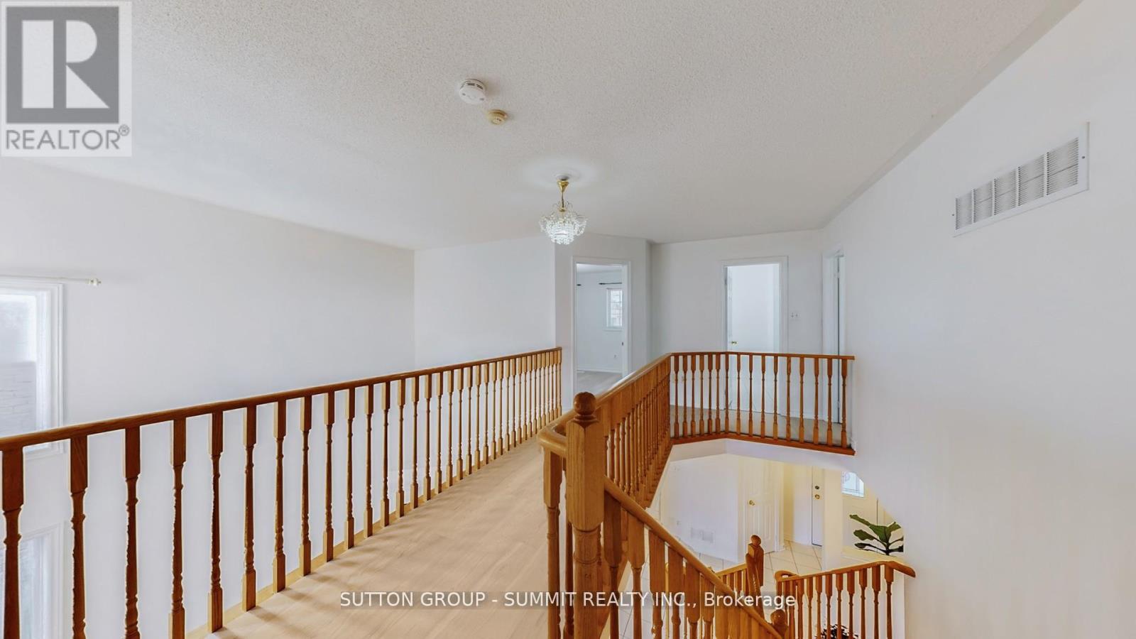 3391 Grand Park Drive, Mississauga (Fairview), Ontario  L5B 4E2 - Photo 22 - W12475378