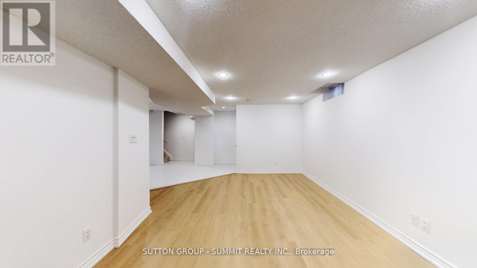3391 Grand Park Drive, Mississauga (Fairview), Ontario  L5B 4E2 - Photo 39 - W12475378