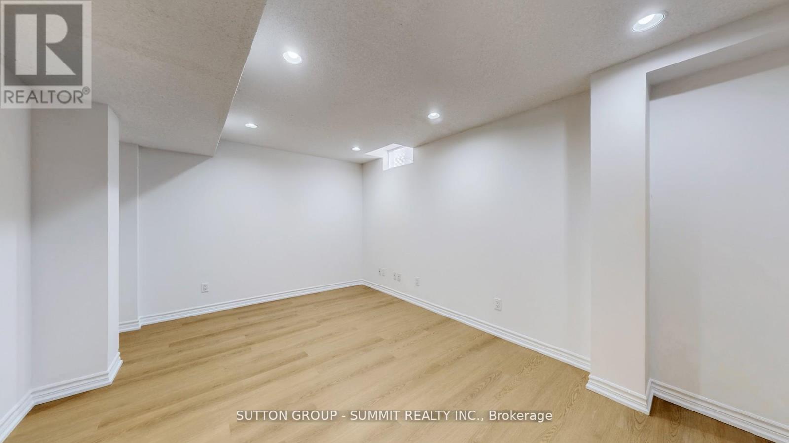 3391 Grand Park Drive, Mississauga (Fairview), Ontario  L5B 4E2 - Photo 40 - W12475378