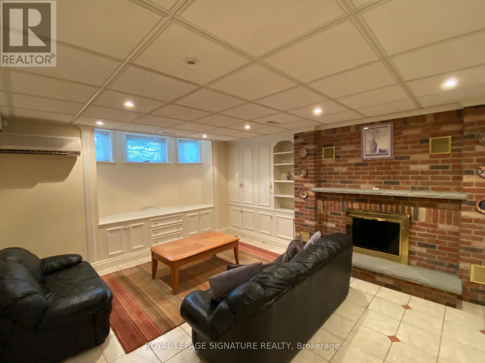 Bsmt - 98 Westmoreland Avenue, Toronto, Ontario  M6H 2Z7 - Photo 12 - W12475415