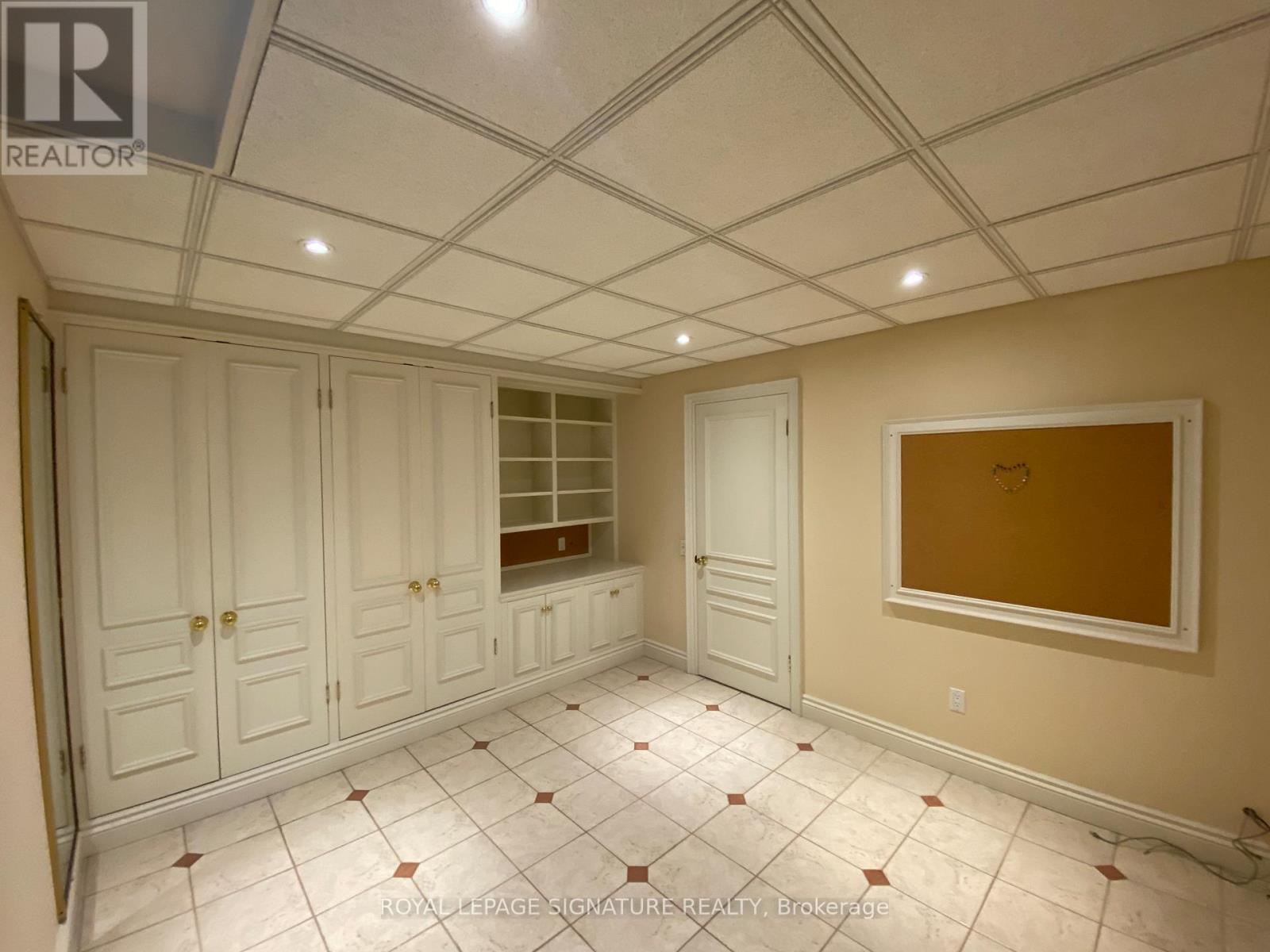 Bsmt - 98 Westmoreland Avenue, Toronto, Ontario  M6H 2Z7 - Photo 6 - W12475415