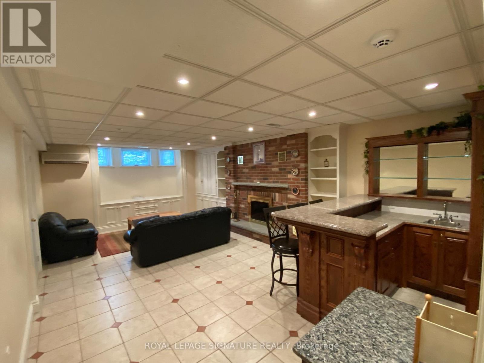 Bsmt - 98 Westmoreland Avenue, Toronto, Ontario  M6H 2Z7 - Photo 8 - W12475415