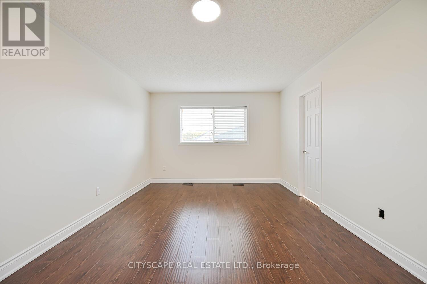 3938 Burdette Terrace, Mississauga, Ontario  L5M 0J2 - Photo 30 - W12475430
