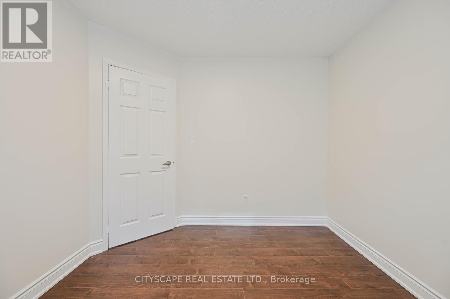 3938 Burdette Terrace, Mississauga, Ontario  L5M 0J2 - Photo 45 - W12475430