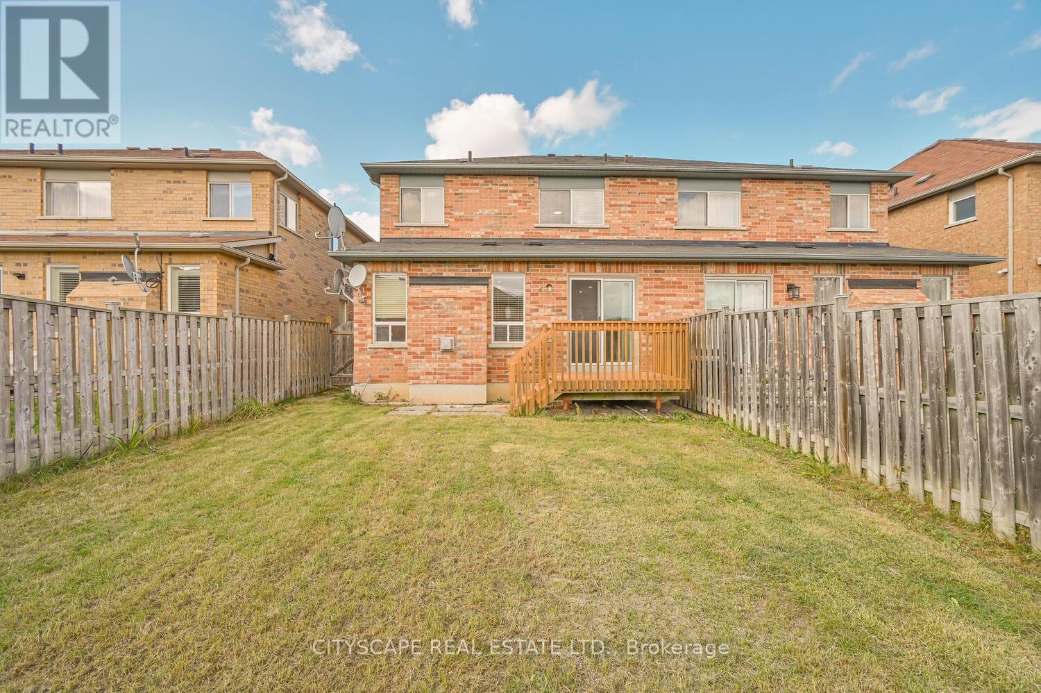 3938 Burdette Terrace, Mississauga, Ontario  L5M 0J2 - Photo 47 - W12475430