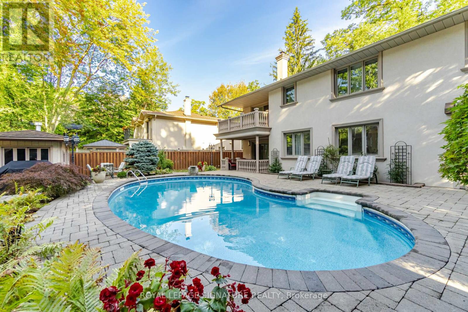 2130 Autumn Breeze Drive N, Mississauga, Ontario  L5B 1R4 - Photo 9 - W12475441