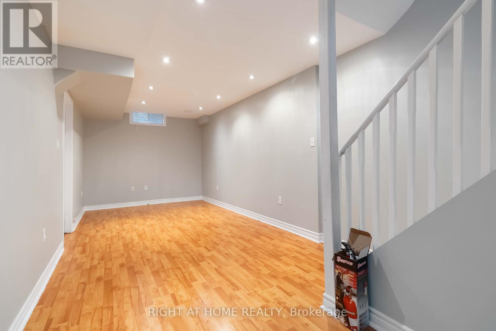 2466 Newcastle Crescent, Oakville, Ontario  L6M 4P3 - Photo 24 - W12475473