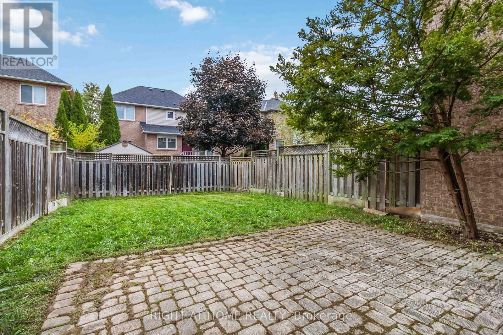 2466 Newcastle Crescent, Oakville, Ontario  L6M 4P3 - Photo 27 - W12475473