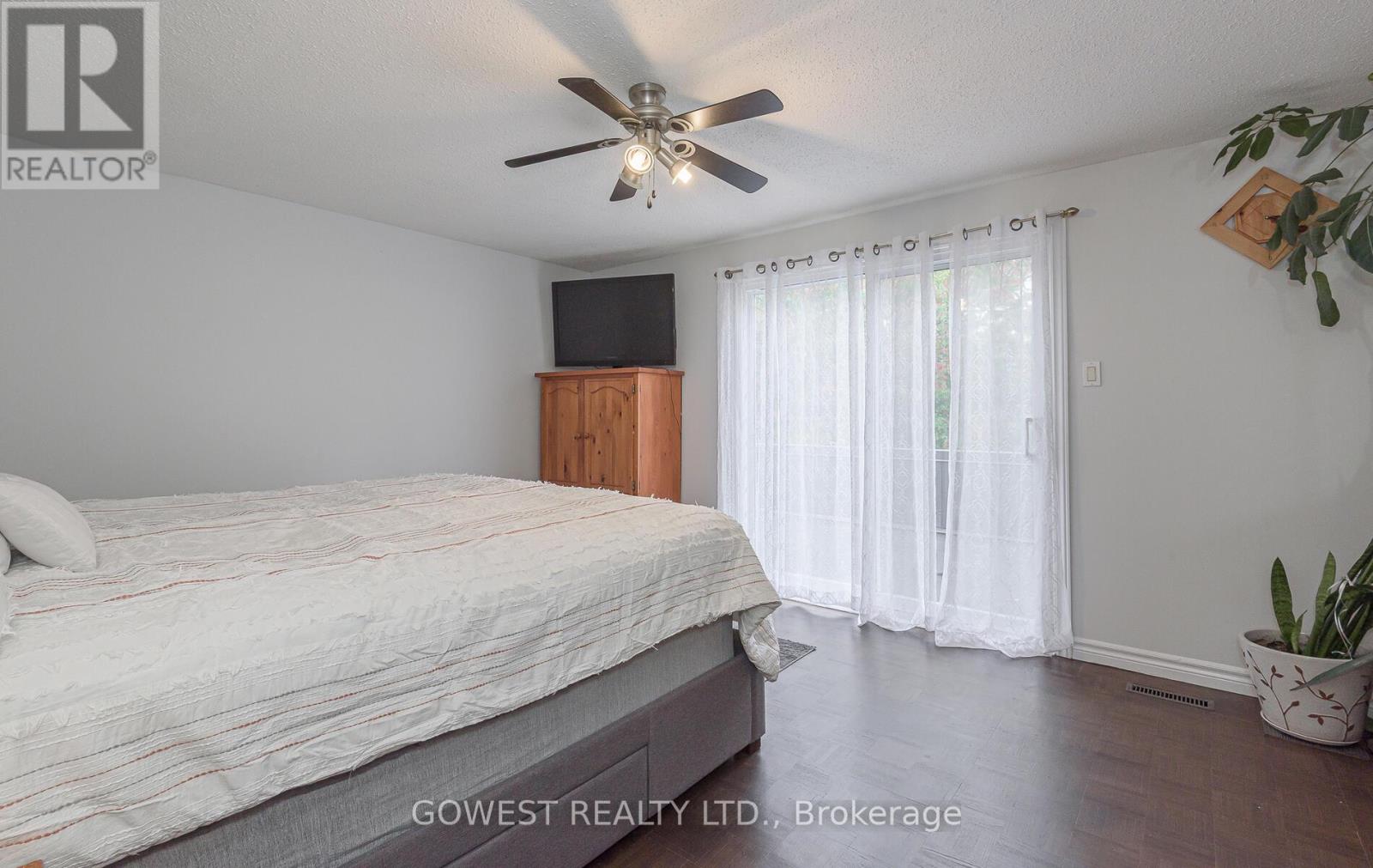 2194 Madden Boulevard, Oakville, Ontario  L6H 3M2 - Photo 19 - W12475513