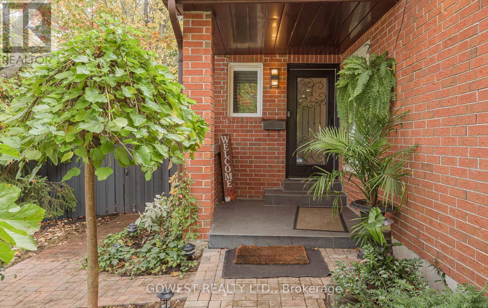 2194 Madden Boulevard, Oakville, Ontario  L6H 3M2 - Photo 4 - W12475513