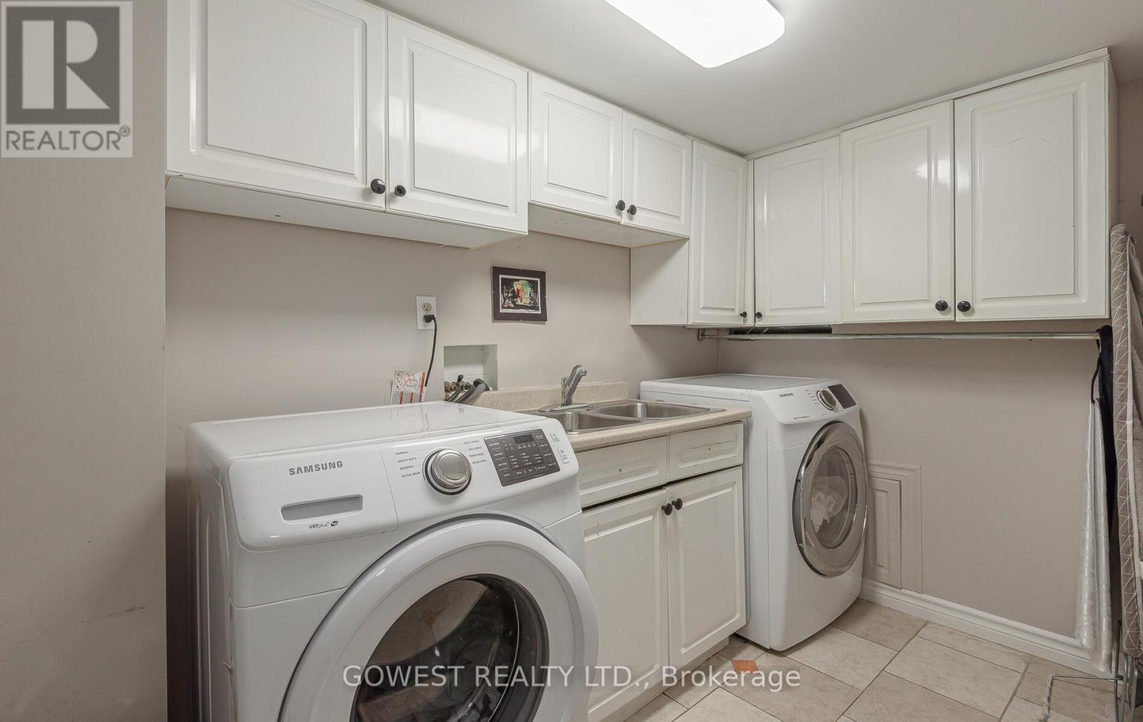 2194 Madden Boulevard, Oakville, Ontario  L6H 3M2 - Photo 40 - W12475513