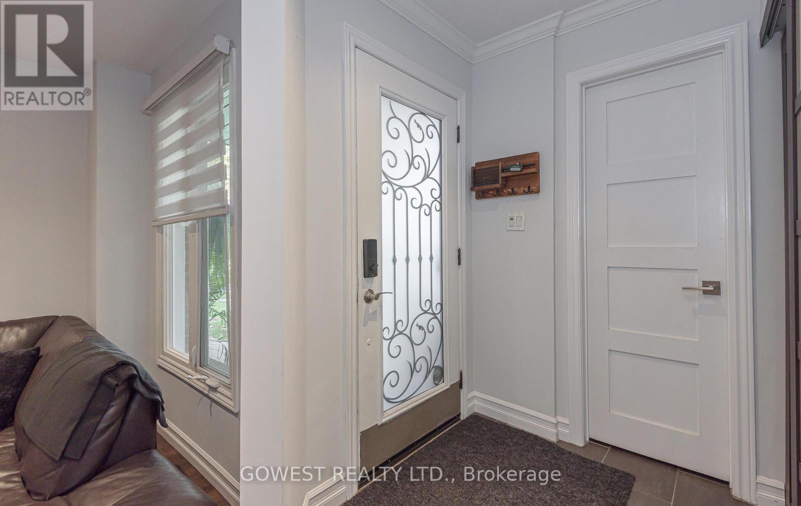 2194 Madden Boulevard, Oakville, Ontario  L6H 3M2 - Photo 5 - W12475513