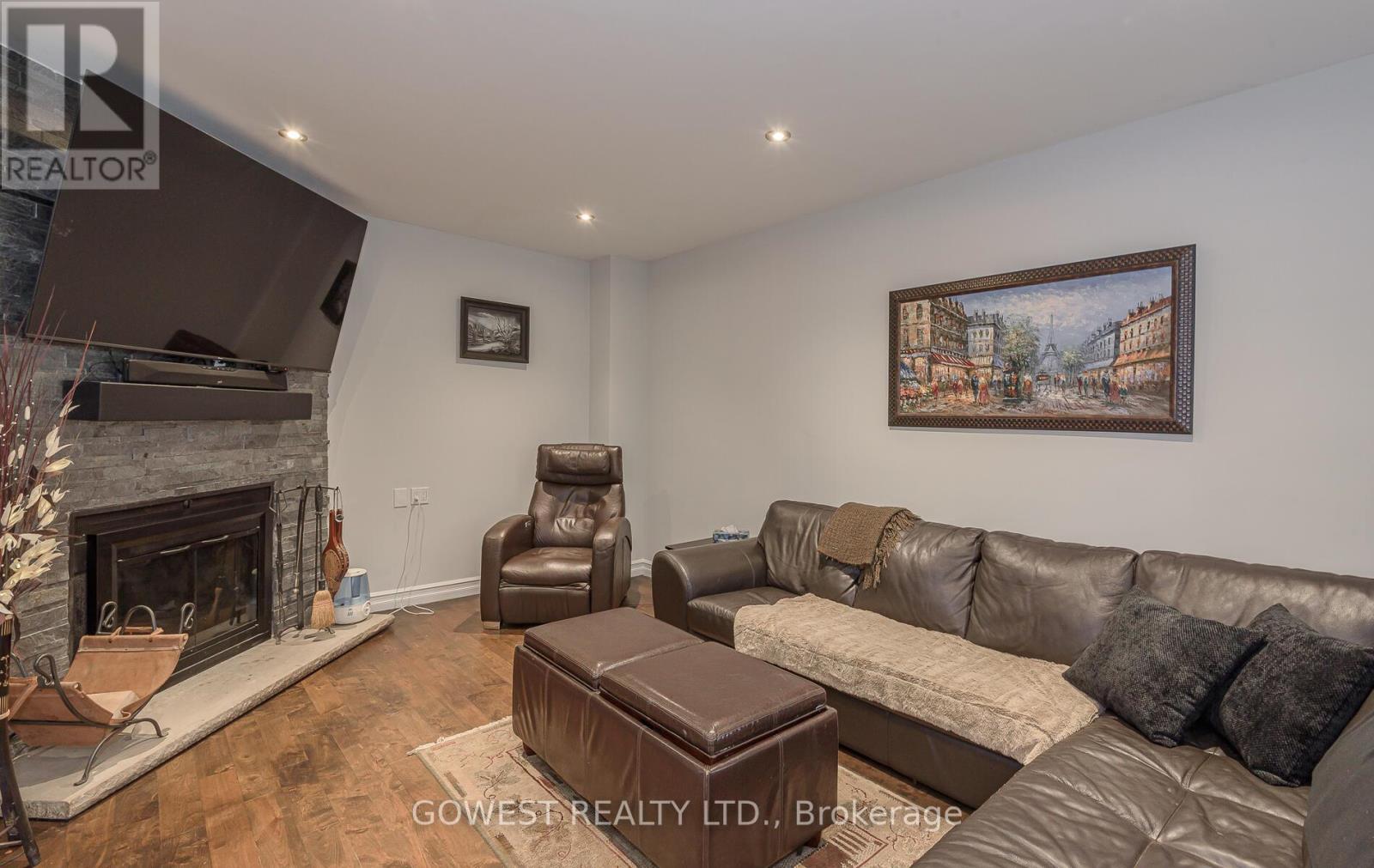 2194 Madden Boulevard, Oakville, Ontario  L6H 3M2 - Photo 7 - W12475513