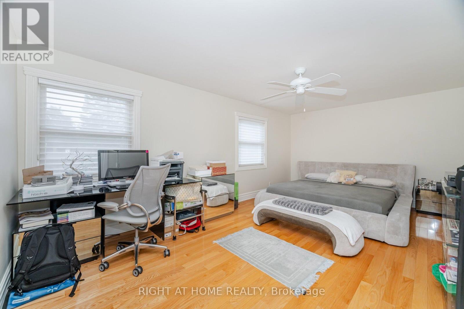 2154 Oneida Crescent, Mississauga, Ontario  L5C 1V6 - Photo 31 - W12475517