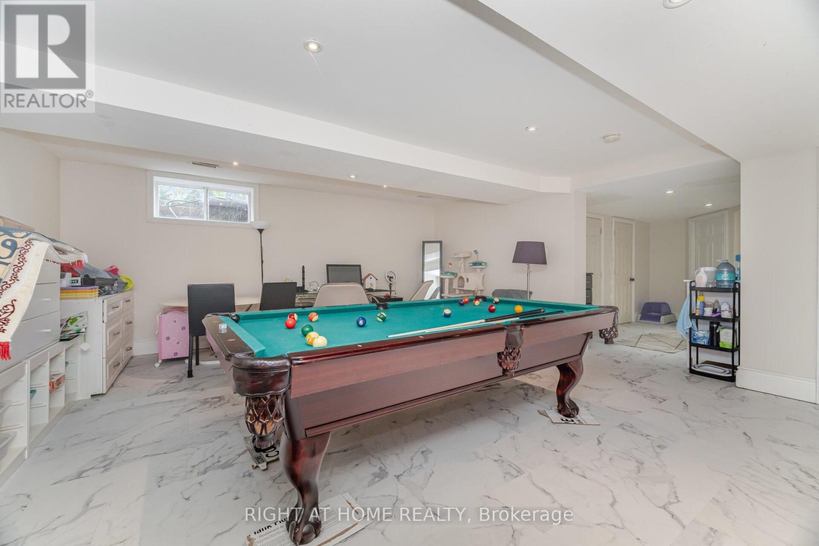 2154 Oneida Crescent, Mississauga, Ontario  L5C 1V6 - Photo 40 - W12475517