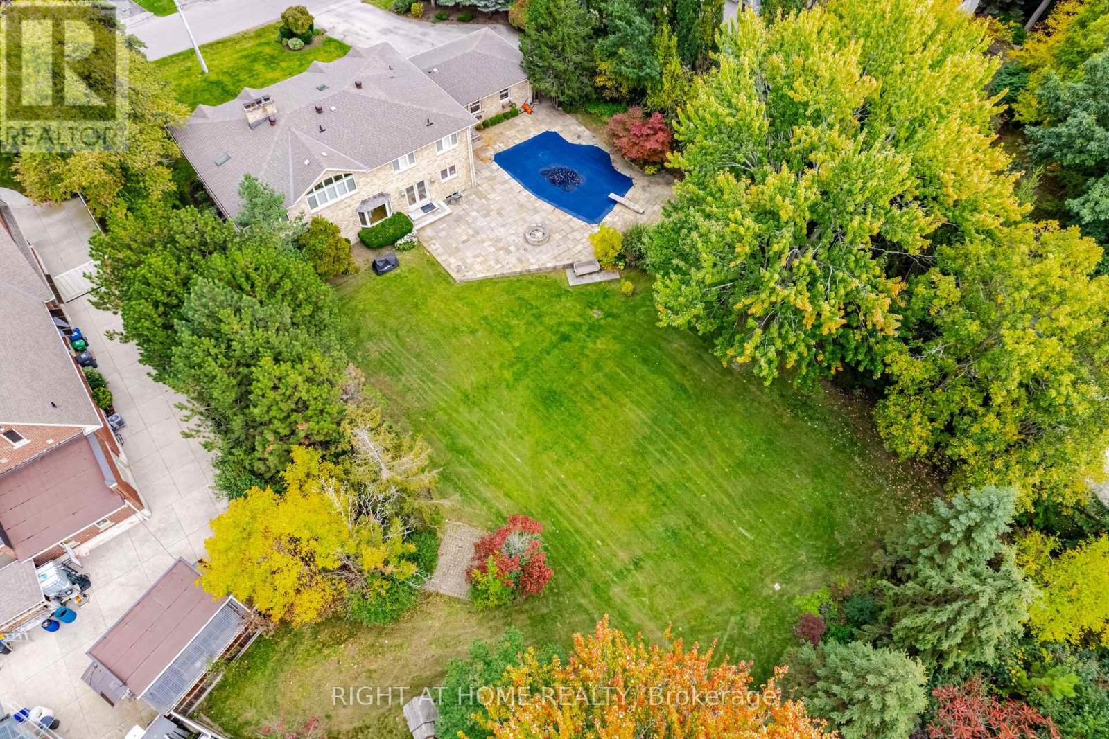 2154 Oneida Crescent, Mississauga, Ontario  L5C 1V6 - Photo 47 - W12475517