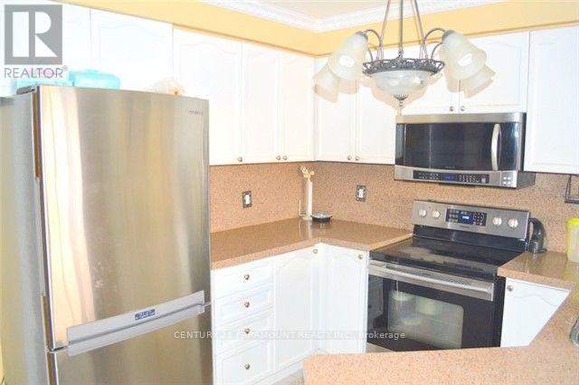 641 Macbeth Heights, Mississauga, Ontario  L5W 1E5 - Photo 8 - W12475521