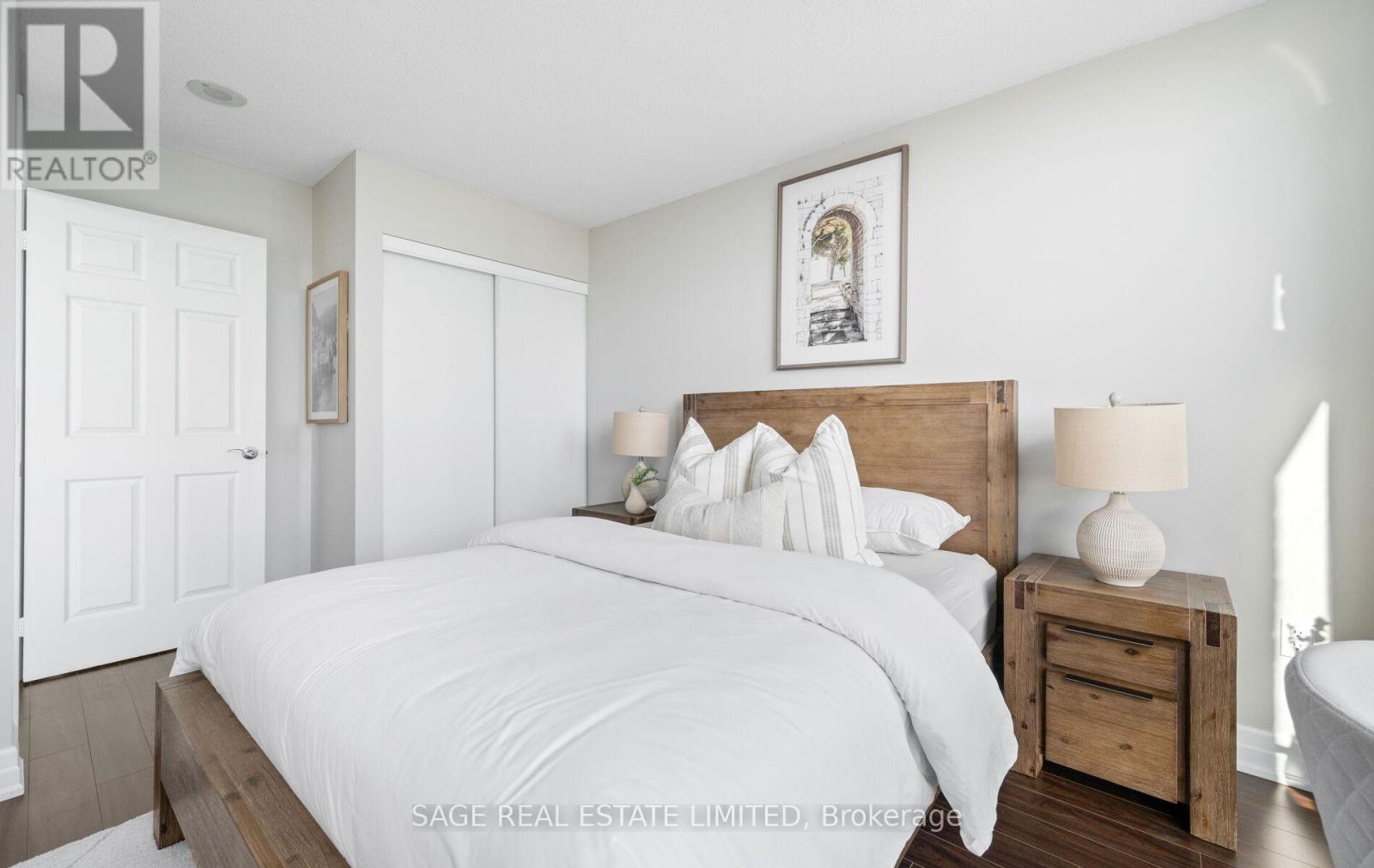 Ph2 - 15 Michael Power Place, Toronto (Islington-City Centre West), Ontario  M9A 5G4 - Photo 24 - W12475535