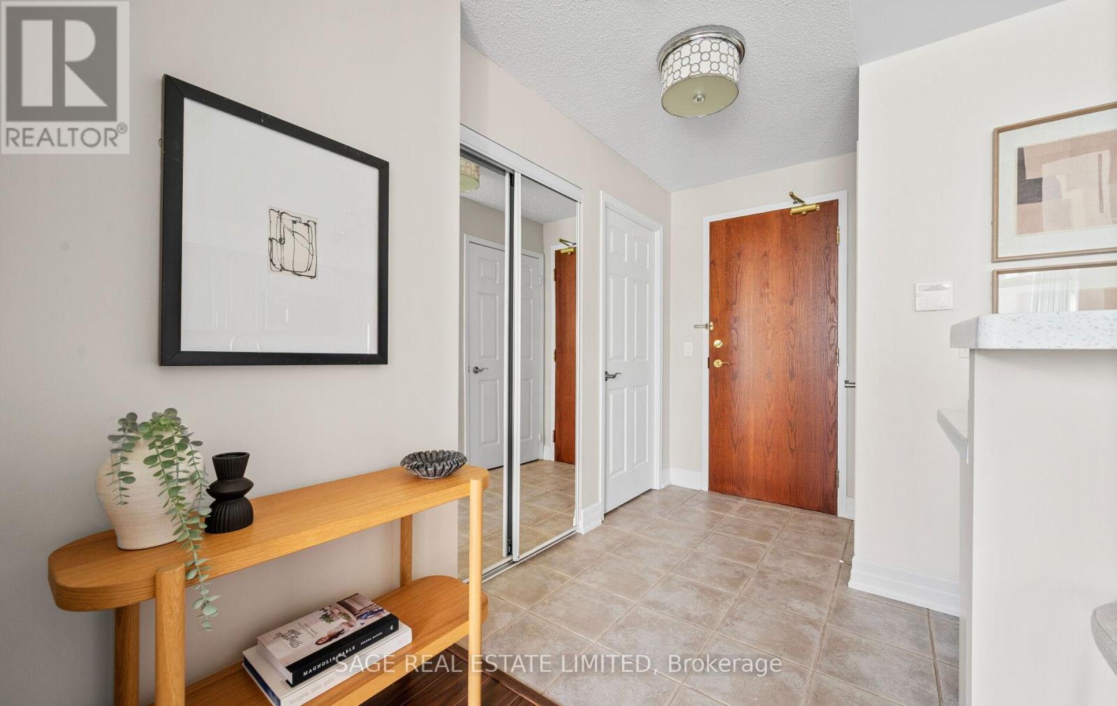 Ph2 - 15 Michael Power Place, Toronto (Islington-City Centre West), Ontario  M9A 5G4 - Photo 6 - W12475535