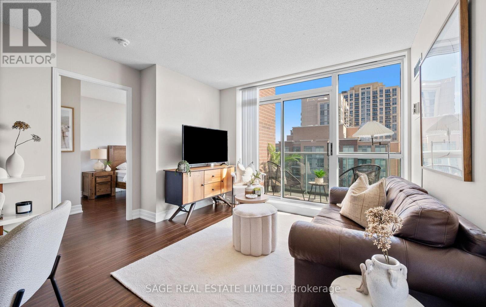 Ph2 - 15 Michael Power Place, Toronto (Islington-City Centre West), Ontario  M9A 5G4 - Photo 8 - W12475535