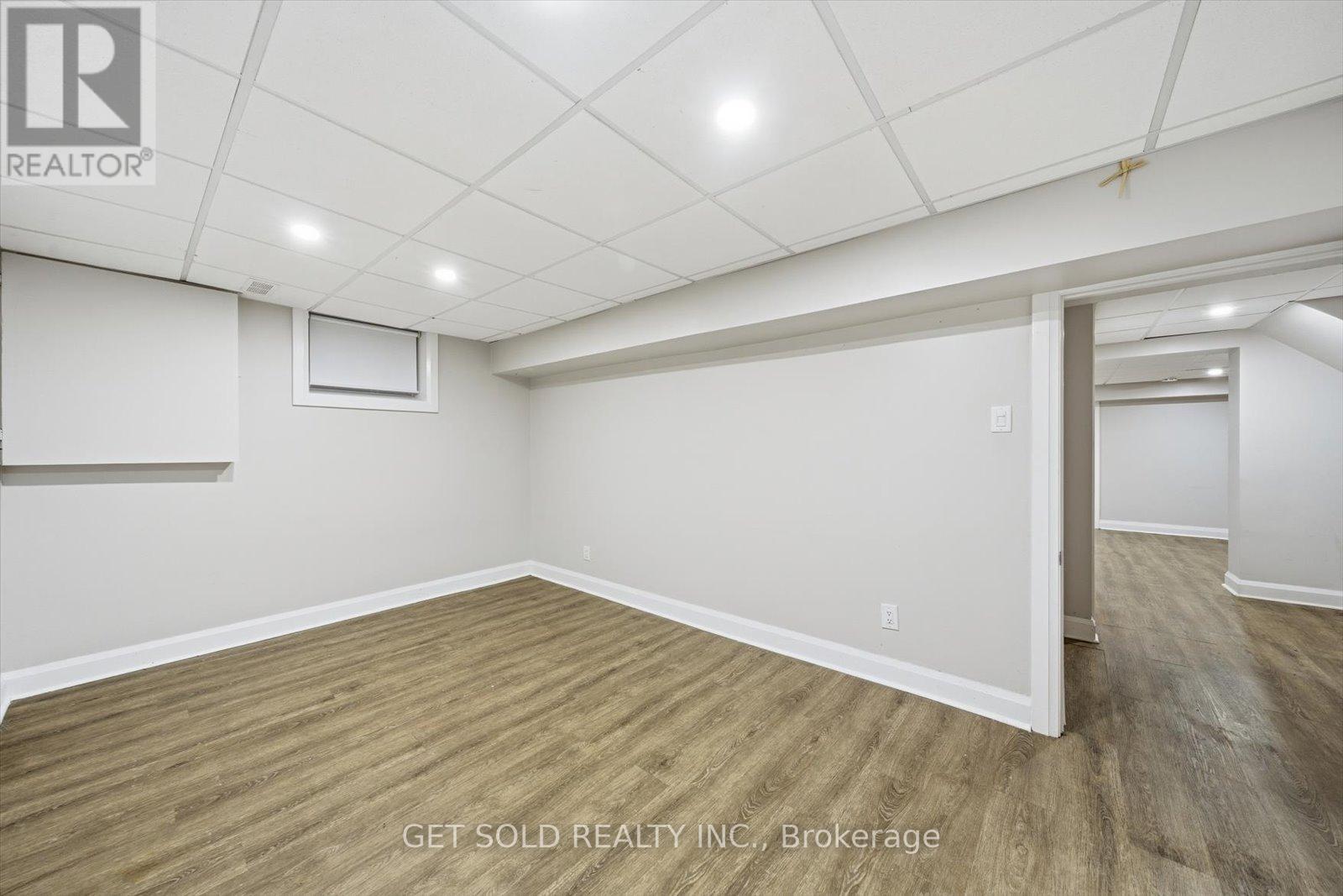 18 Mill Street S, Brampton (Downtown Brampton), Ontario  L6Y 1S5 - Photo 40 - W12475537