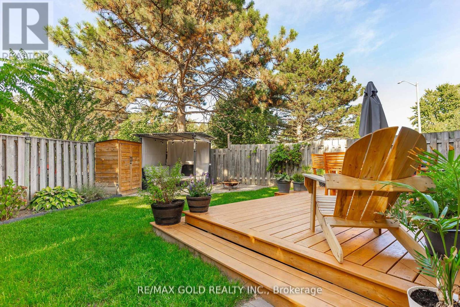 18 Juliette Square, Brampton (Northgate), Ontario  L6S 2M6 - Photo 39 - W12475540