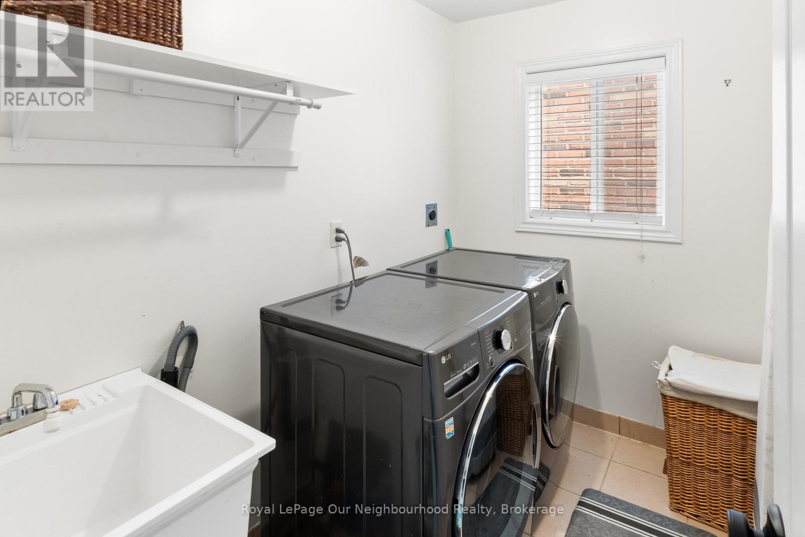 862 Audley Road S, Ajax (South East), Ontario  L1Z 1M4 - Photo 11 - E12475585