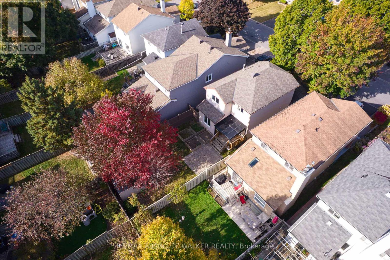 32 Acklam Terrace, Ottawa, Ontario  K2K 2H5 - Photo 24 - X12474374