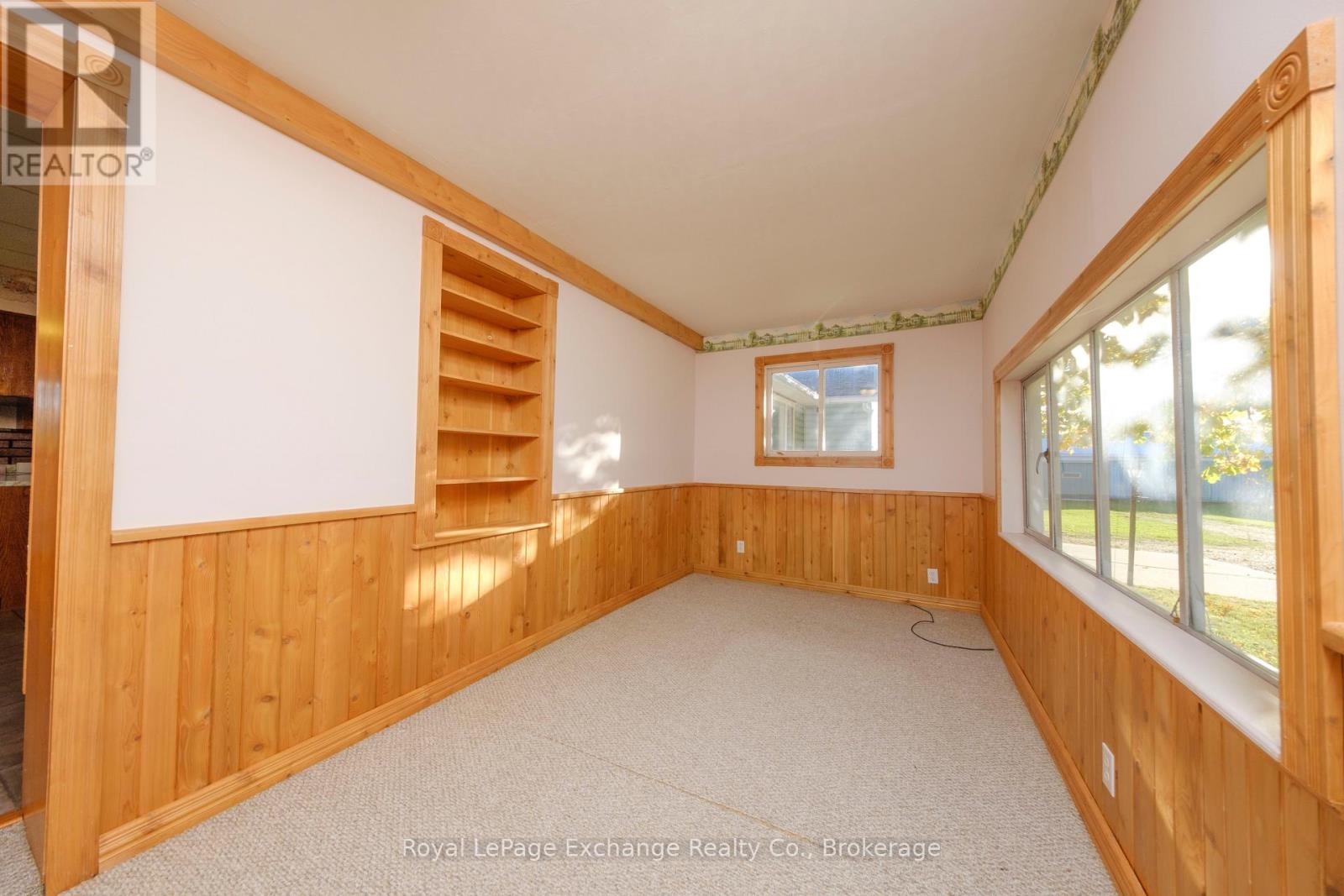 2095 12 Concession, Huron-Kinloss, Ontario  N0G 2R0 - Photo 10 - X12476016