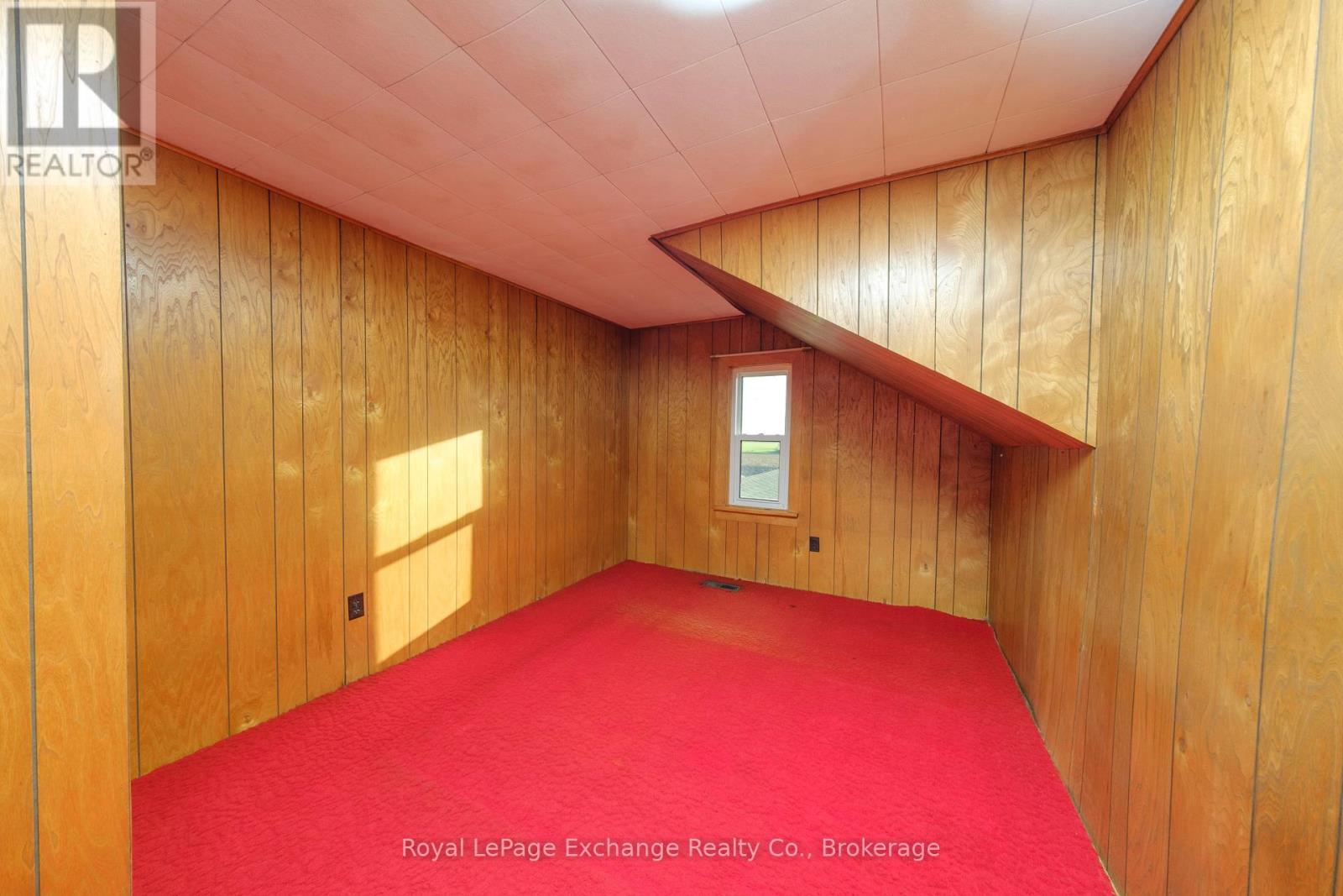2095 12 Concession, Huron-Kinloss, Ontario  N0G 2R0 - Photo 16 - X12476016