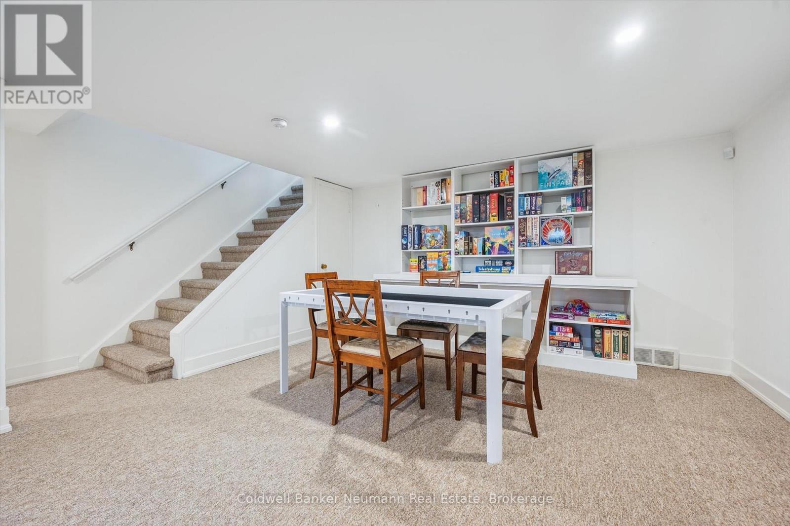 36 Harcourt Drive, Guelph (Dovercliffe Park/old University), Ontario  N1G 1J6 - Photo 17 - X12476039