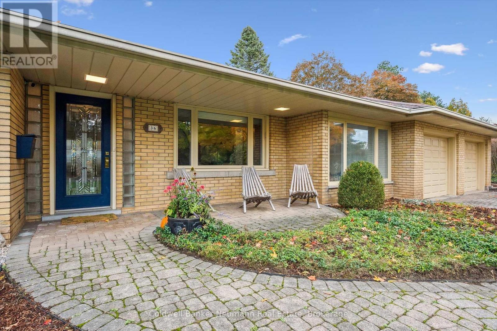 36 Harcourt Drive, Guelph (Dovercliffe Park/old University), Ontario  N1G 1J6 - Photo 2 - X12476039