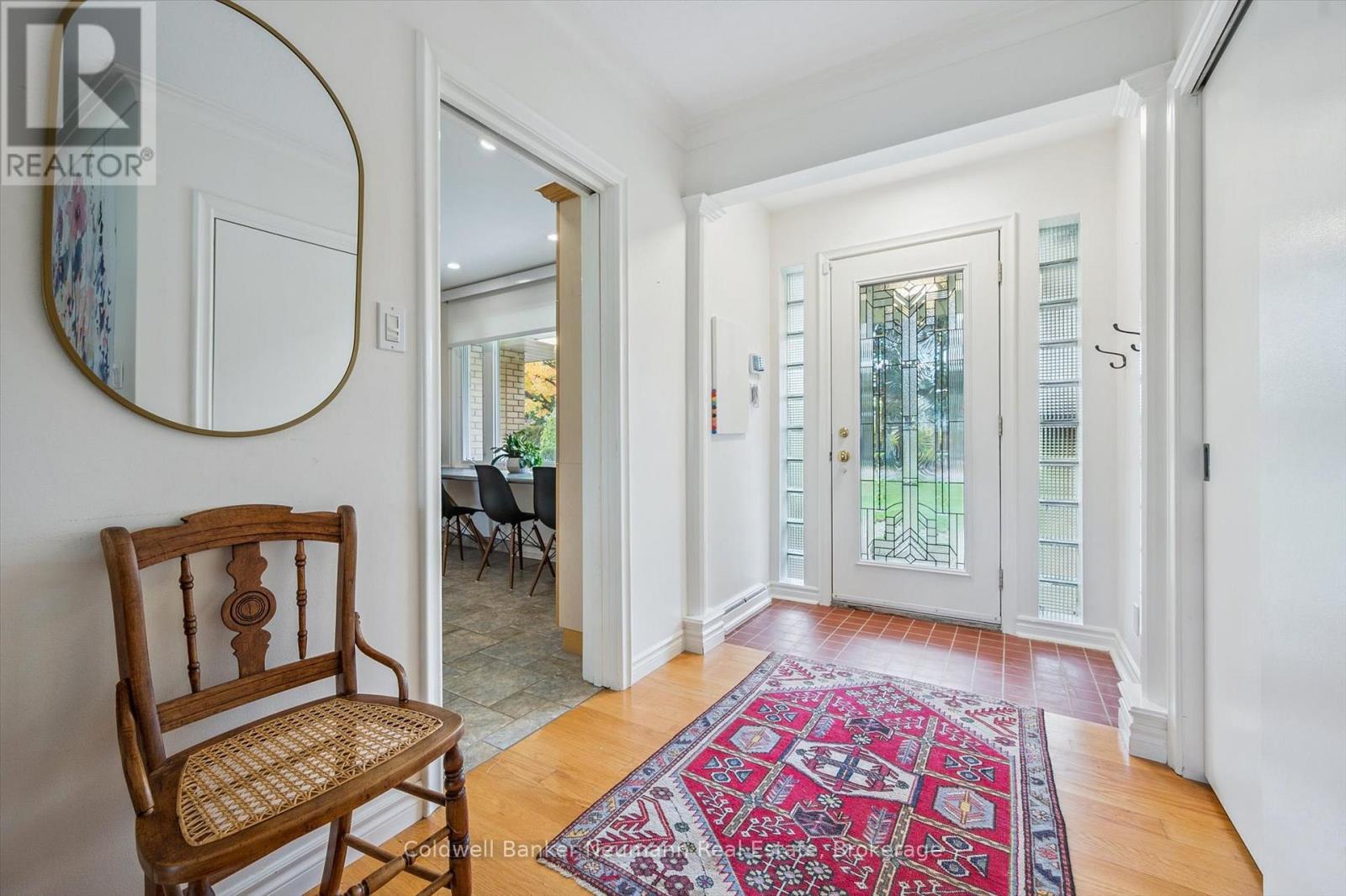 36 Harcourt Drive, Guelph (Dovercliffe Park/old University), Ontario  N1G 1J6 - Photo 3 - X12476039
