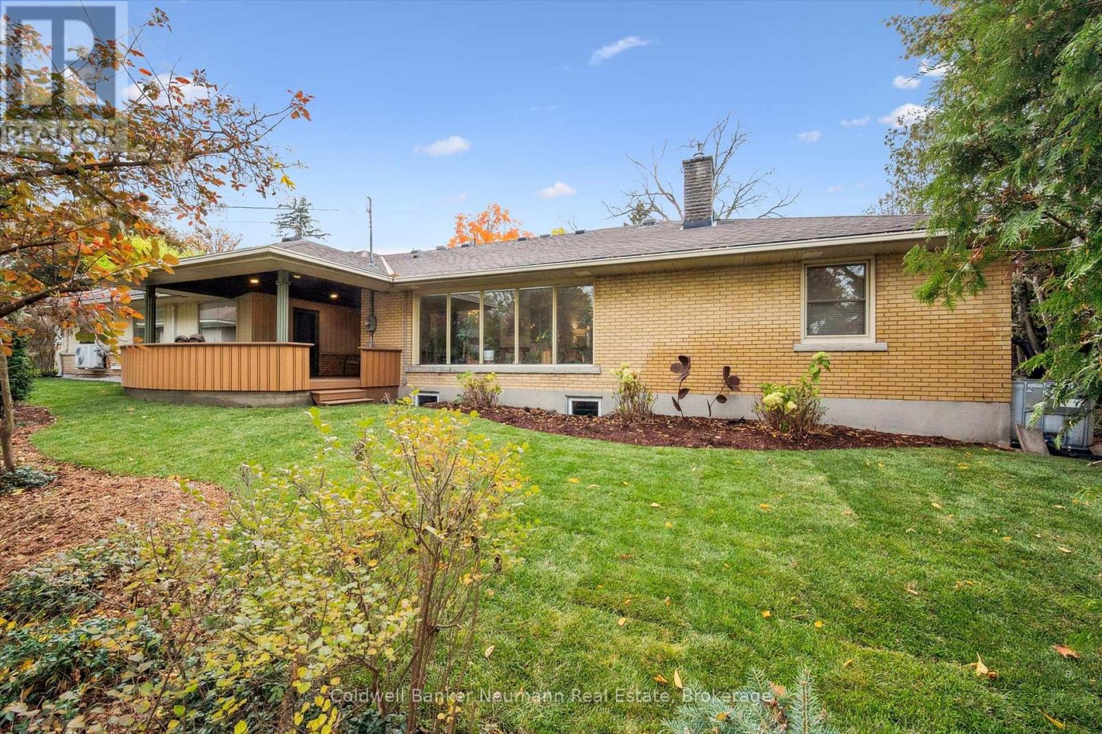 36 Harcourt Drive, Guelph (Dovercliffe Park/old University), Ontario  N1G 1J6 - Photo 32 - X12476039