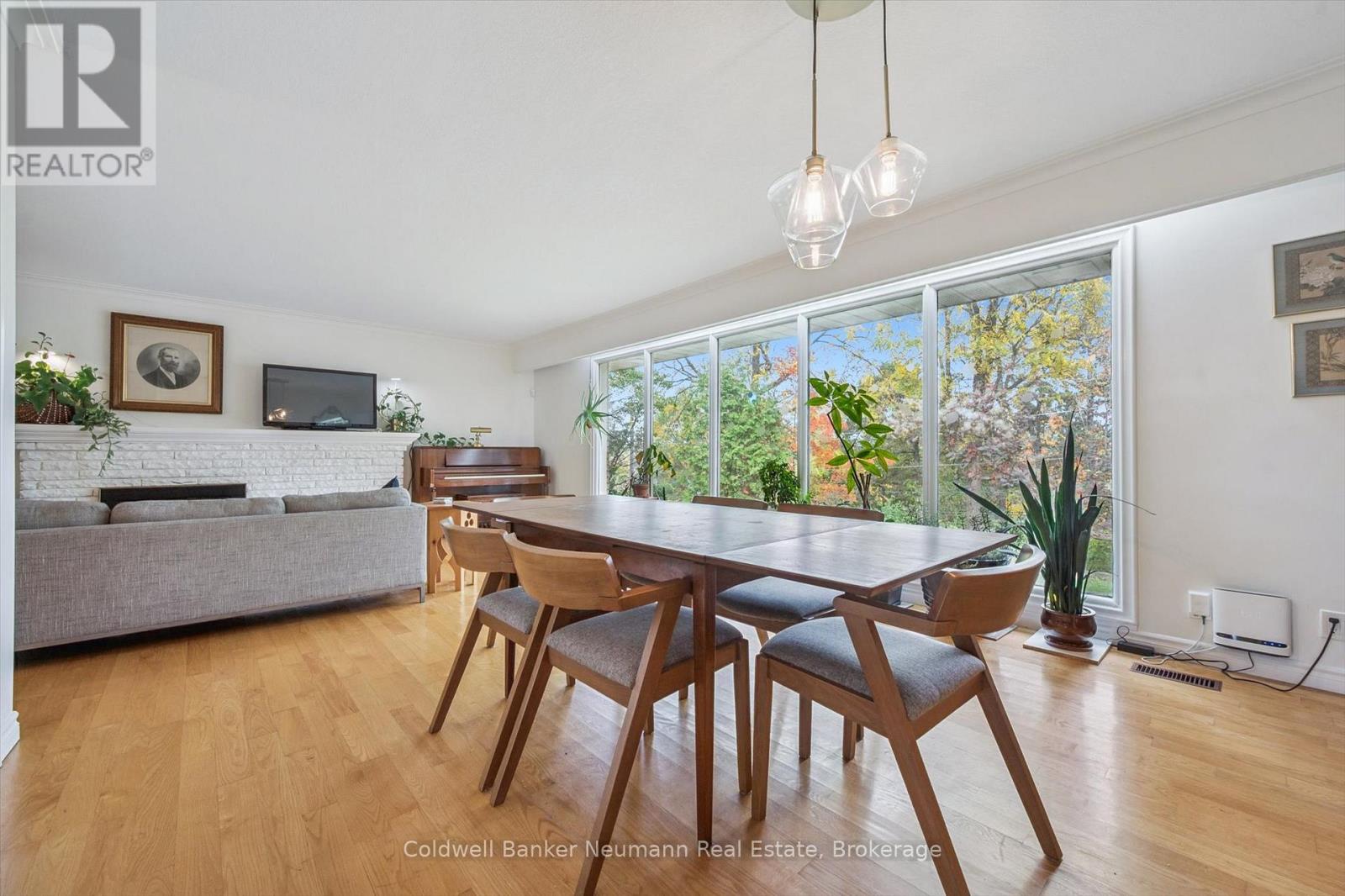 36 Harcourt Drive, Guelph (Dovercliffe Park/old University), Ontario  N1G 1J6 - Photo 38 - X12476039