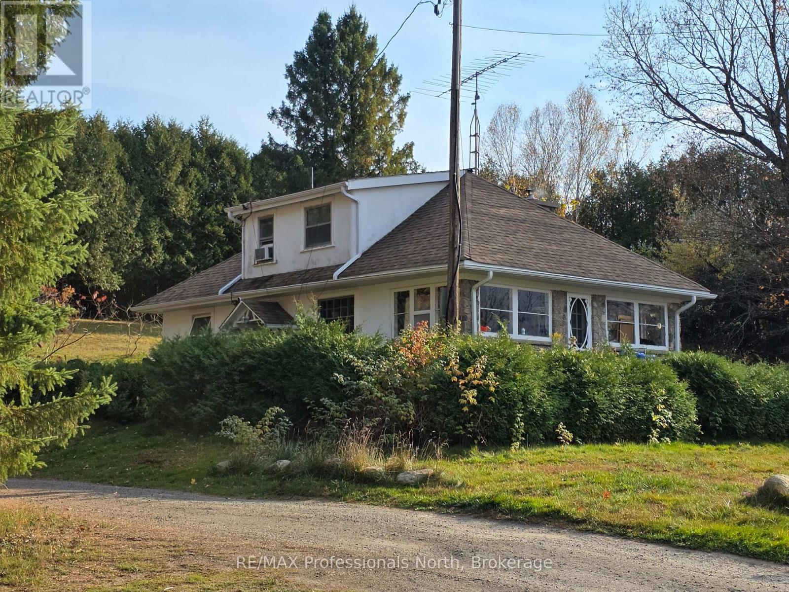 10416 Highway 118, Algonquin Highlands (Stanhope), Ontario  K0M 1S0 - Photo 2 - X12476047