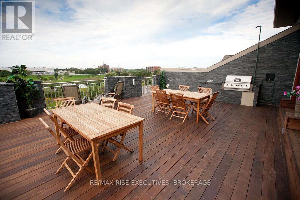 210 - 810 Blackburn Mews, Kingston (North Of Taylor-Kidd Blvd), Ontario  K7P 0H2 - Photo 12 - X12476037