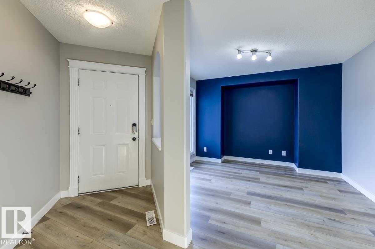 1 Highgrove Cr, Sherwood Park, Alberta  T8A 6J9 - Photo 4 - E4463043
