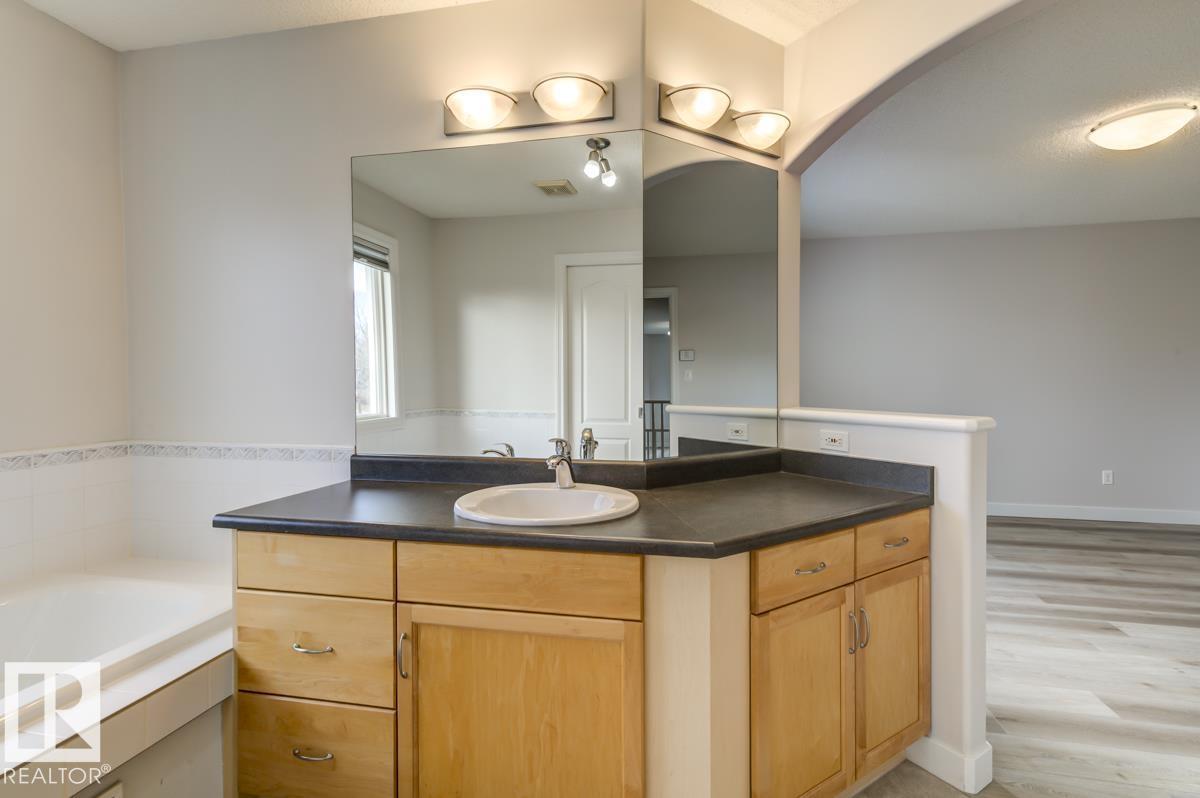1 Highgrove Cr, Sherwood Park, Alberta  T8A 6J9 - Photo 44 - E4463043