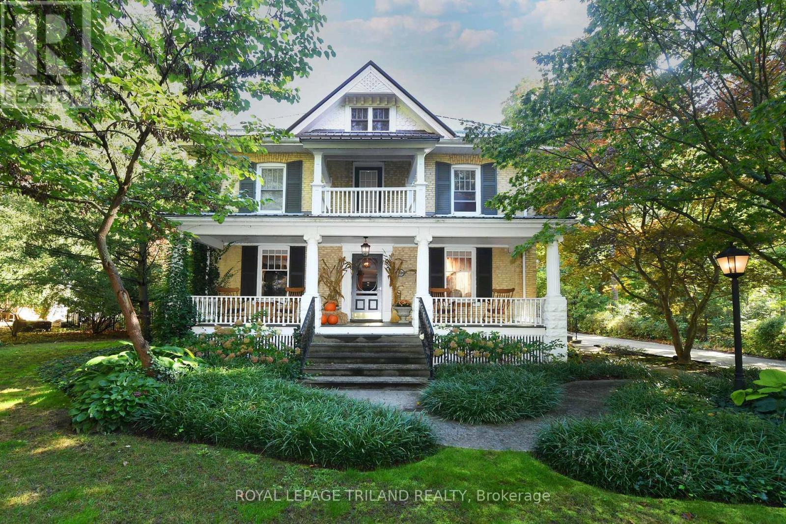 12 VICTORIA STREET, Middlesex Centre, Ontario
