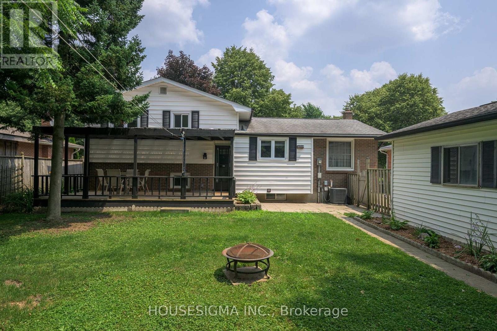 47 Scotchpine Crescent, London North, Ontario  N6G 2E1 - Photo 25 - X12476101