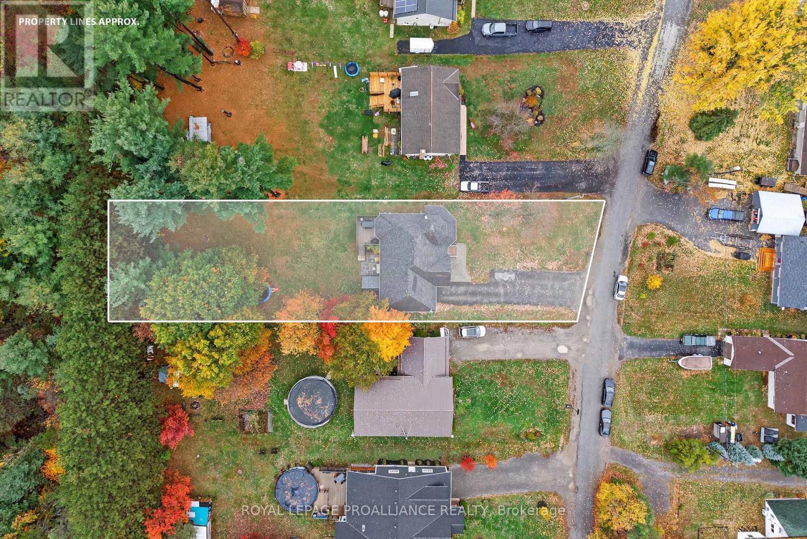 40 Charles Court, Tweed (Hungerford (Twp)), Ontario  K0K 3J0 - Photo 41 - X12476013