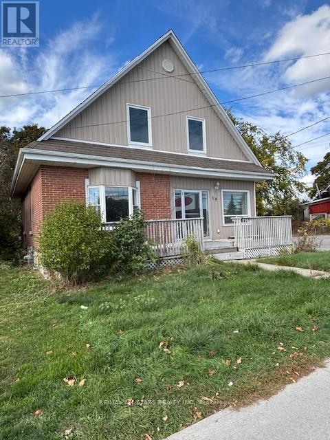 18 Lindsay Street, Kawartha Lakes (Fenelon Falls), Ontario  K0M 1N0 - Photo 2 - X12476126