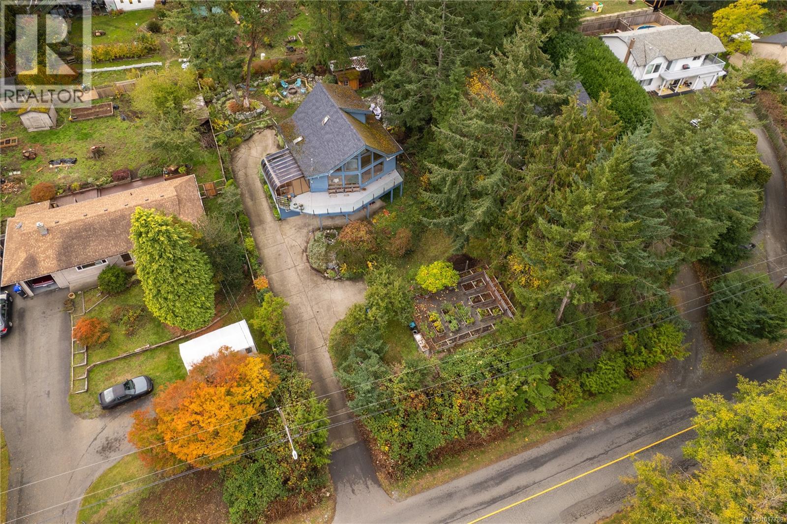 6869 Philip Rd, Lantzville, British Columbia  V0R 2H0 - Photo 4 - 1017786