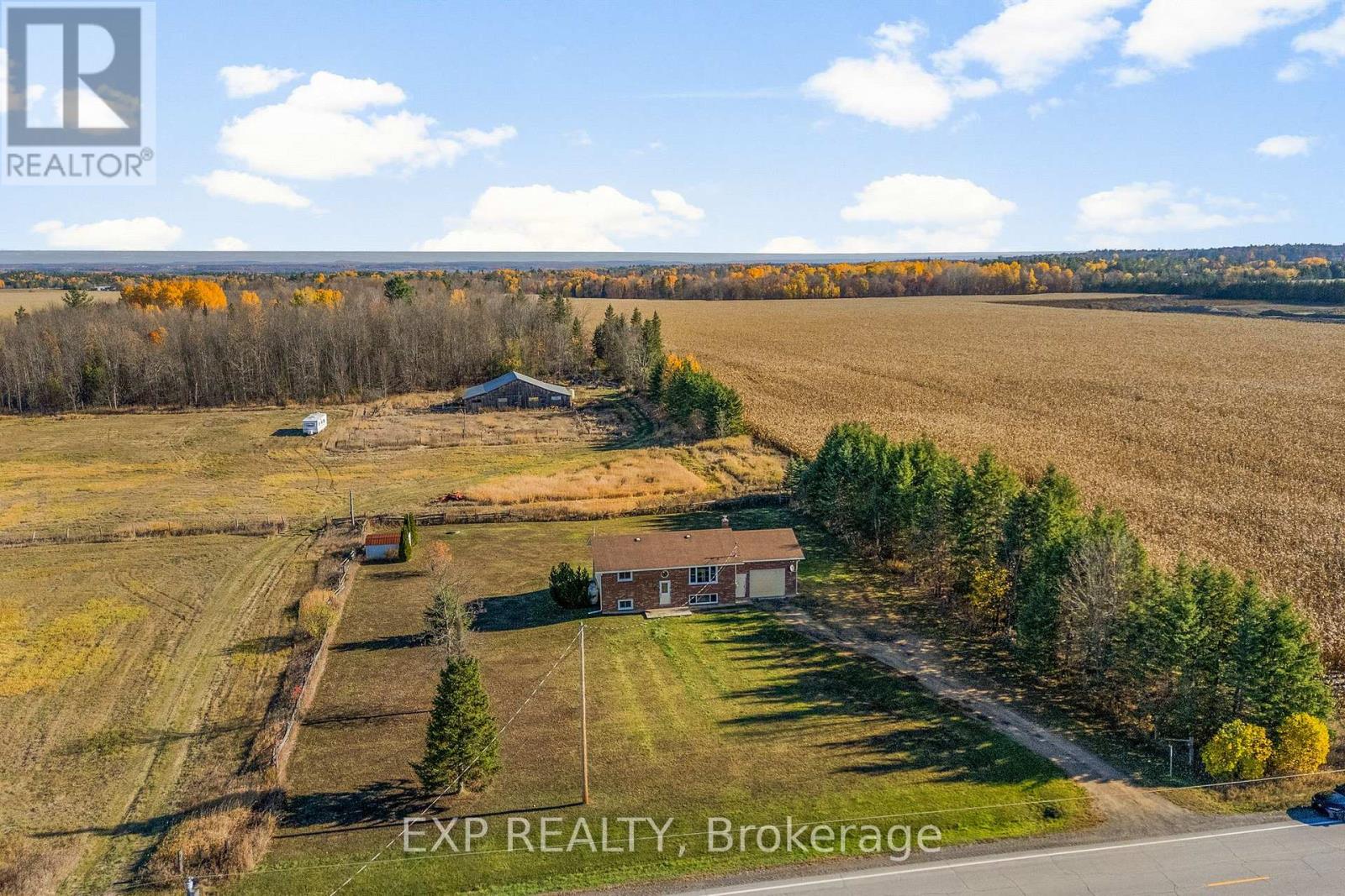1860 Lochwinnoch Road, Horton, Ontario  K7V 3Z4 - Photo 4 - X12476031